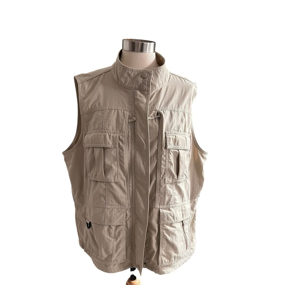 TravelSmith Utility Vest Lightweight  Gorpcore Tan Travel Vest Women's XL